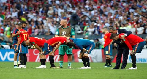 تقرير.. "سطحي ومحافظ".. كيف تناولت الصحف الإسبانية وداع المنتخب للمونديال؟